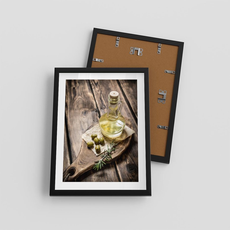 Plakat w ramie 30x40 - Oliwki w restauracji - oliwa, oliwki - rama czarna