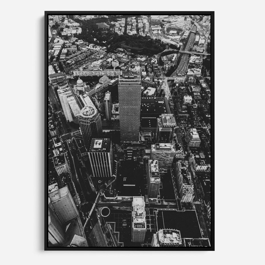 Obraz w ramie 50x70 - Kontrastujące miasto - miasto, biało - rama czarna