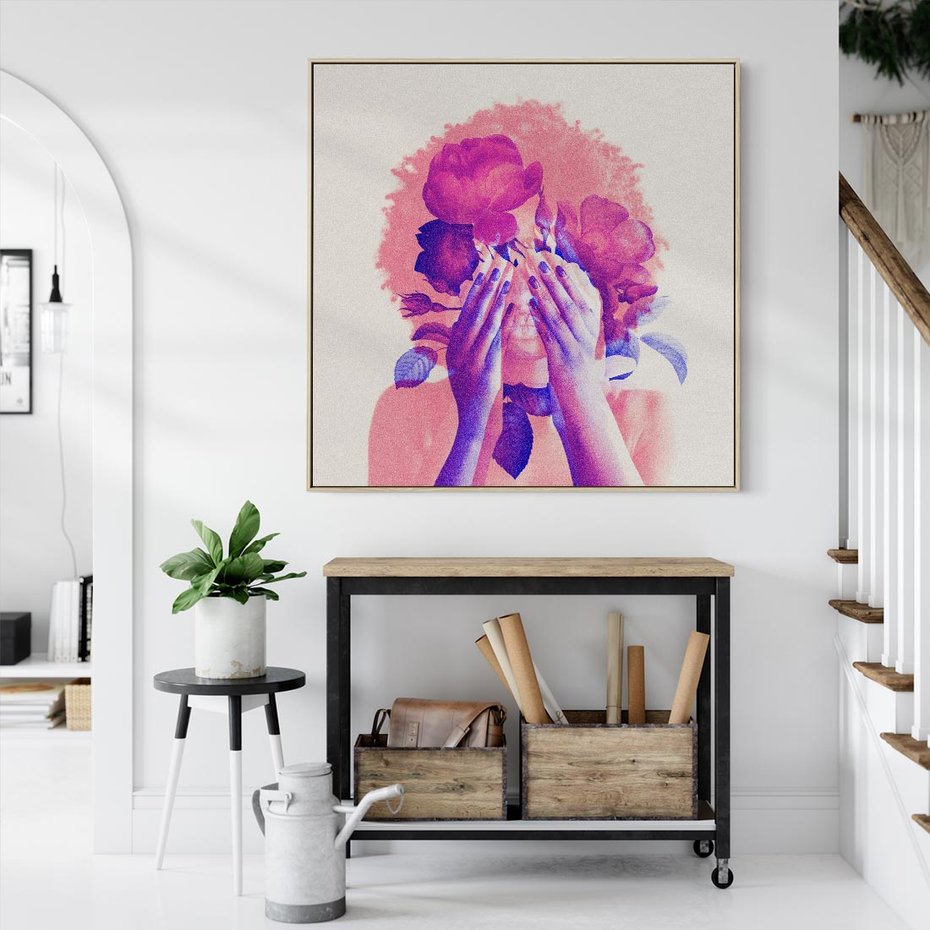 Obraz w ramie 50x50 - Kwiaty we Włosach - różowa postać, grafika - rama drewno