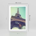Plakat w ramie 50x70 - Wieża Eiffla w czarno-białej odsłonie - Eiffla, Paryż - rama biała