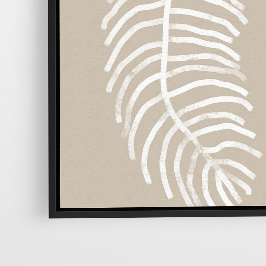 Obraz w ramie 50x50 - Spleciona Harmonia - sztuka nowoczesna, białe i czarne pióro - rama czarna