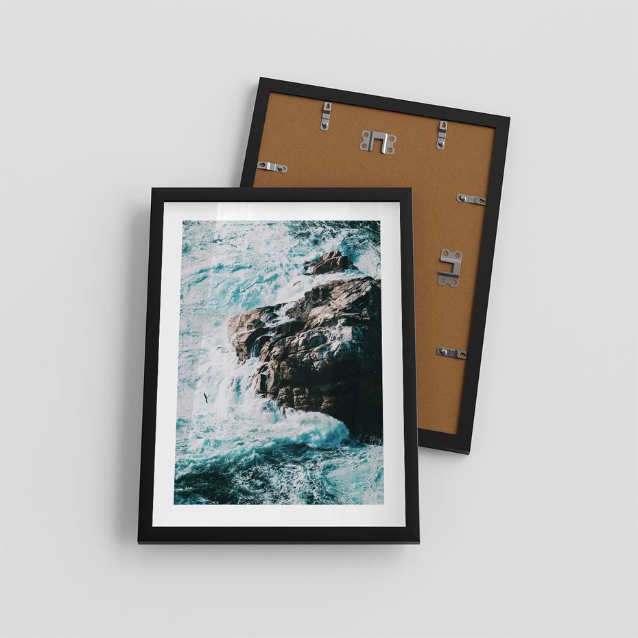 Plakat w ramie 30x40 - Siła Natury - morze, skały - rama czarna