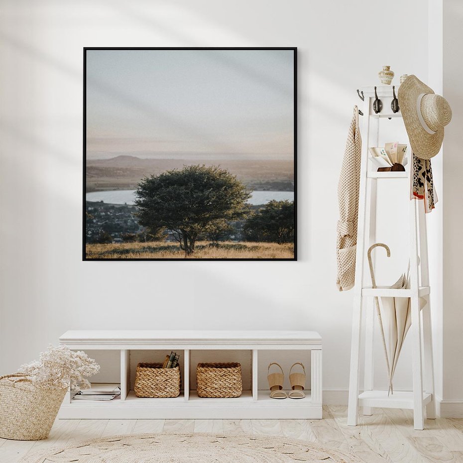 Obraz w ramie 50x50 - Siła Natury - drzewo, pejzaż - rama czarna