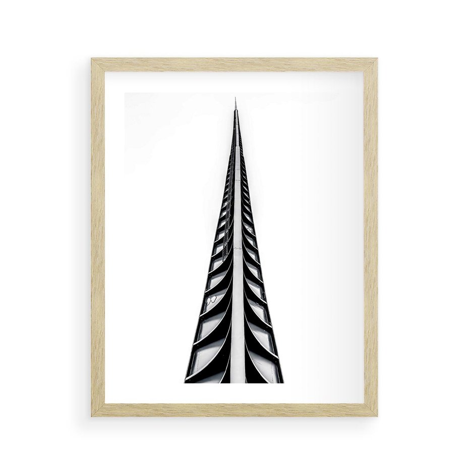 Plakat w ramie 40x50 - Majestatyczna Architektura - wysoki, strzelisty wieżowiec - rama drewno