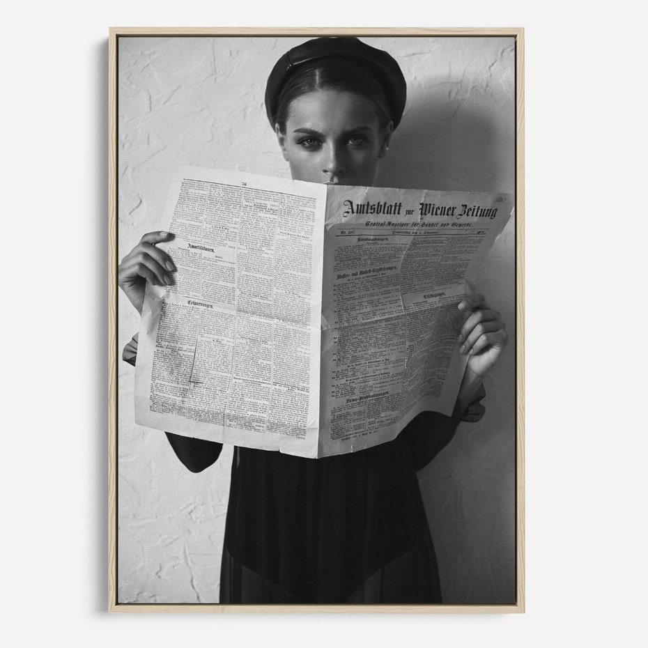 Obraz w ramie 50x70 - Nowe Wiadomości - retro zdjęcie, czarno białe - rama drewno