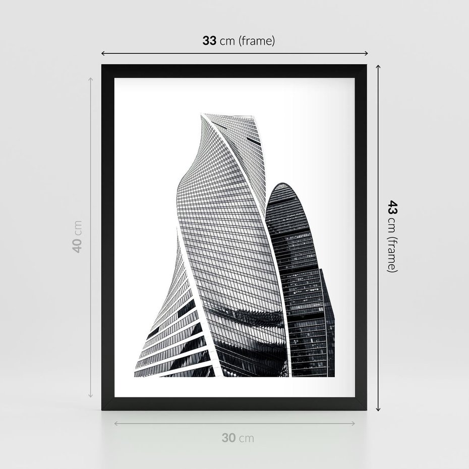 Plakat w ramie 30x40 - Wieżowce z Falistymi Kształtami - nowoczesne wieżowce, czarno biała fotografia - rama czarna