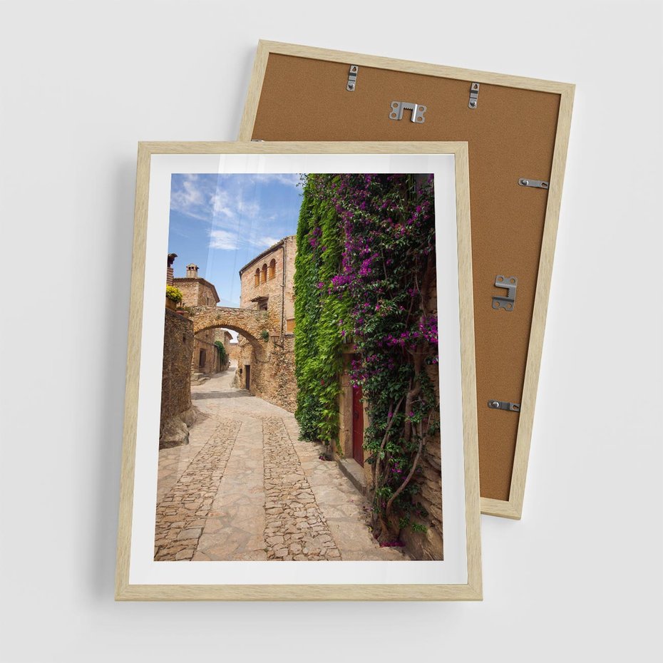 Plakat w ramie 50x70 - Uliczka pełna perspektywy i tajemnicy - uliczka, perspektywa - rama drewno