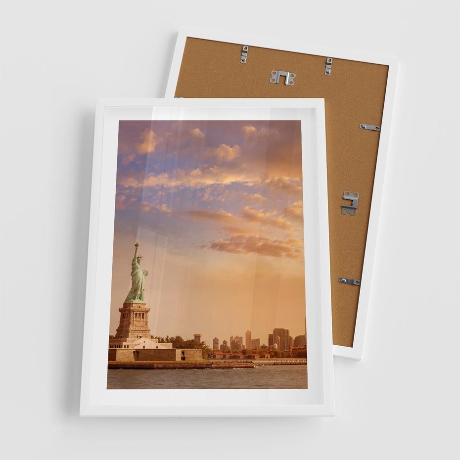 Plakat w ramie 50x70 - Statua wolności w Nowym Jorku - Nowy Jork, statua - rama biała