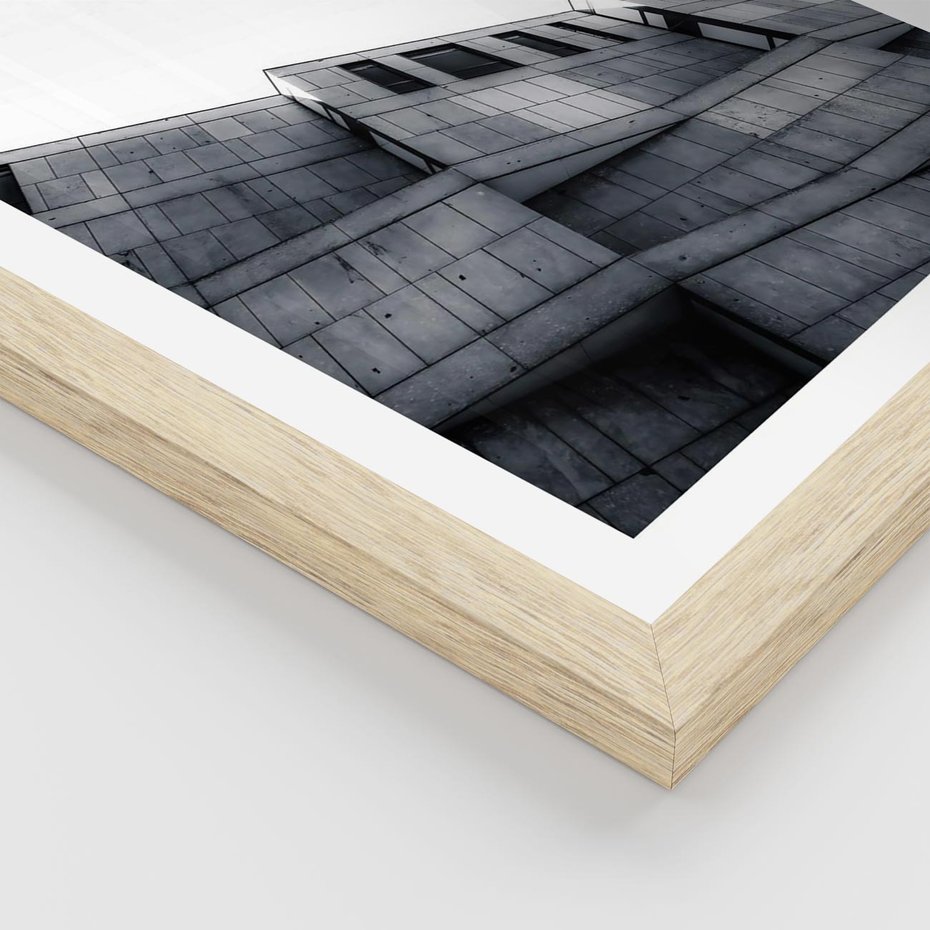 Plakat w ramie 40x50 - Surowa Elegancja Architektury - architektura, surowe formy - rama drewno