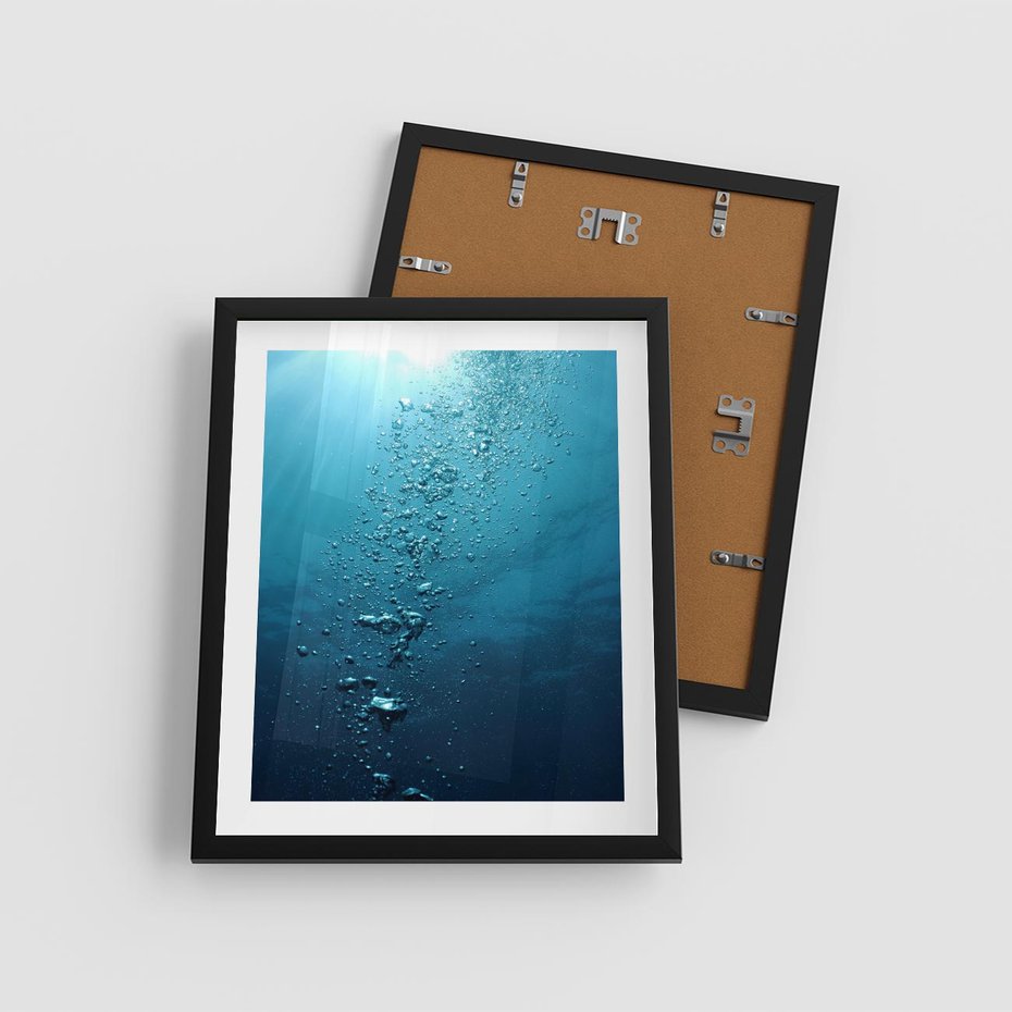 Plakat w ramie 40x50 - Gra Bąbelków - woda, bąbelki - rama czarna