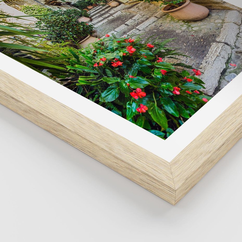 Plakat w ramie 50x70 - Perspektywa uliczki malownicza - uliczka, perspektywa - rama drewno