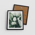 Plakat w ramie 40x50 - Zgaszona Uroda Natury - zielone liście, zgaszona zieleń - rama czarna