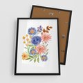 Plakat w ramie 50x70 - Migocące Widoki Kwiatów - akwarelowe polne kwiaty, minimalistyczny plakat - rama czarna