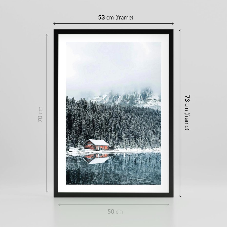 Plakat w ramie 50x70 - Biały Domek - domek w górach, zima - rama czarna