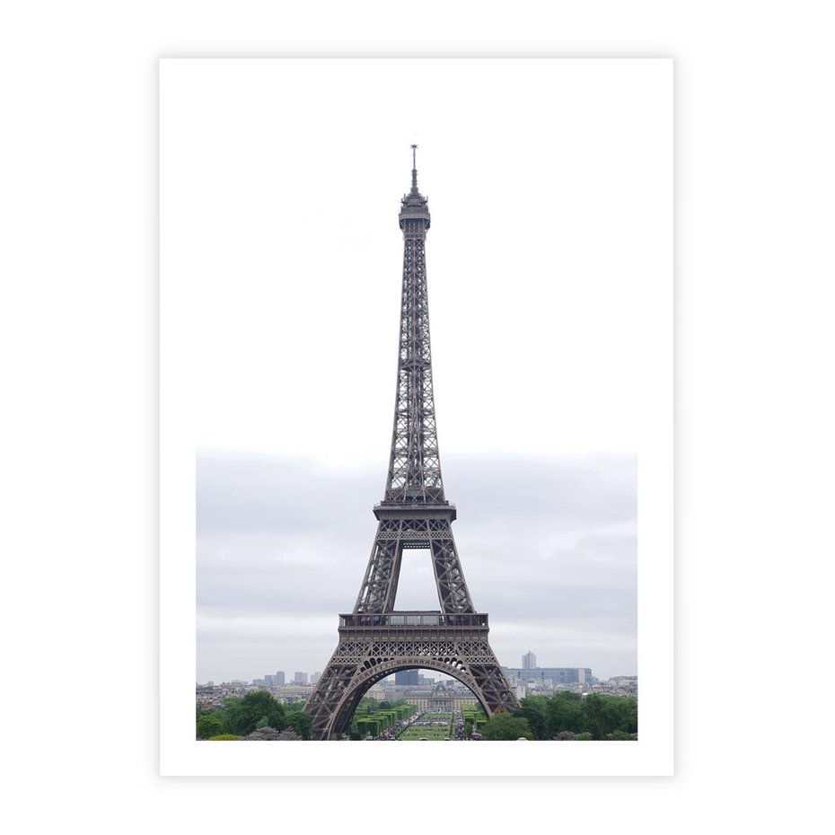 Plakat bez ramy 50x70 - Eiffla w mglistym świetle - Eiffla, Paryż