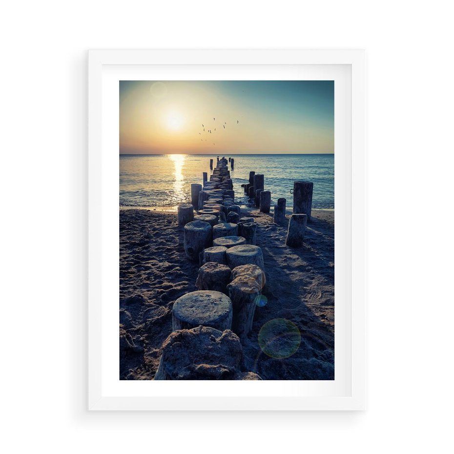Plakat w ramie 50x70 - Zachód Słońca nad Morzem - morze, zachód - rama biała