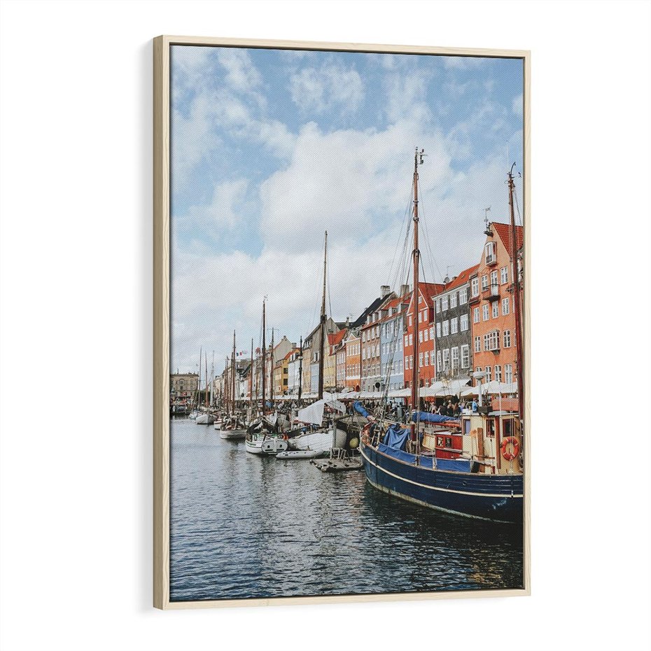 Obraz w ramie 80x120 - Wibracje Miejskiego Klimatu - Dania, Kopehaga - rama drewno