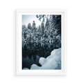 Plakat w ramie 50x70 - Zima nad Jeziorem - krajobraz zimowy, jezioro - rama biała