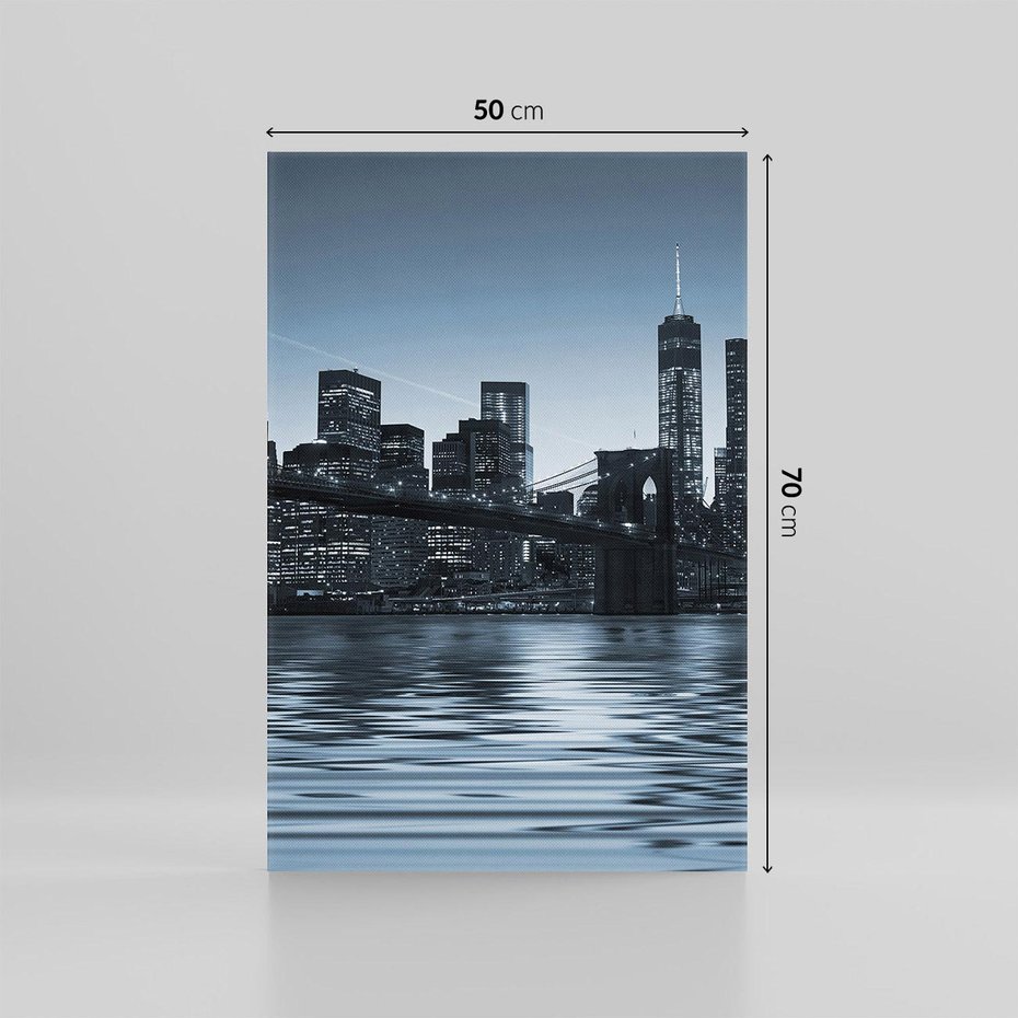 Obraz na płótnie 50x70 - Nocne pejzaże miasta - miasto, nocą