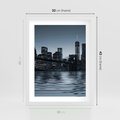 Plakat w ramie 30x40 - Nocne pejzaże miasta - miasto, nocą - rama biała