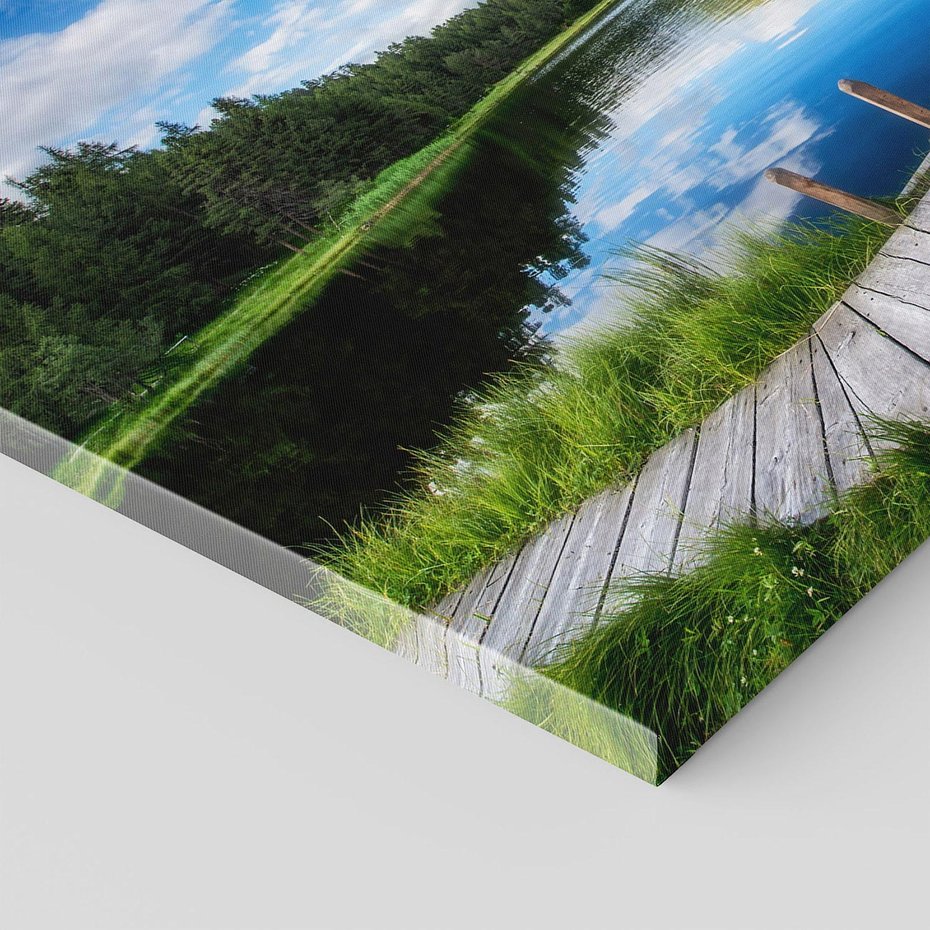 Obraz na płótnie 100x70 - Góry nad jeziorem: Spokój natury - góry, jezioro