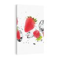 Obraz na płótnie 70x100 - Rajskie truskawki z wodą - truskawki, woda