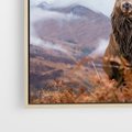 Obraz w ramie 80x80 - Jeleń w Uśpionym Krajobrazie - jeleń na tle gór, ośnieżone góry - rama drewno