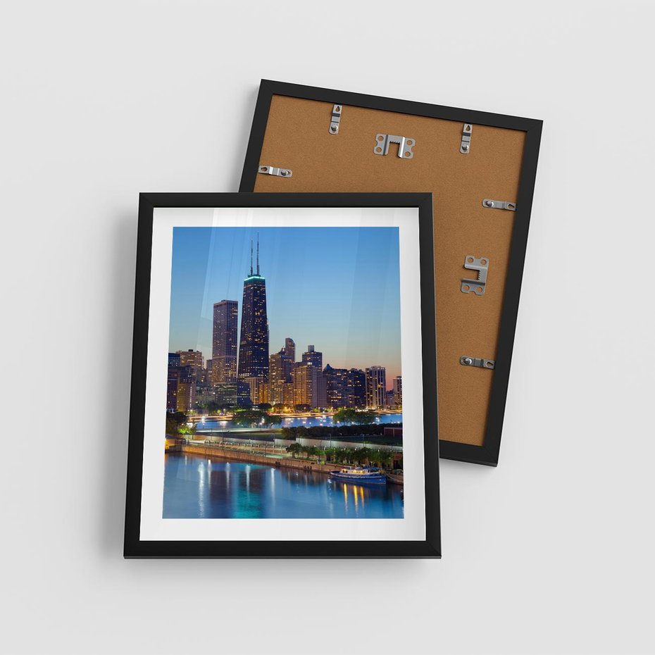 Plakat w ramie 40x50 - Miasto nad Rzeką - miasto, rzeka - rama czarna