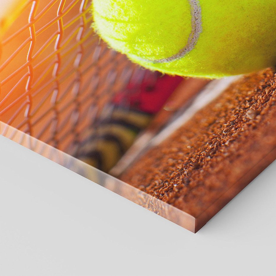 Obraz na płótnie 140x70 - Moc Tenisowej Pasji: Rakieta w Akcji - tenis, rakieta