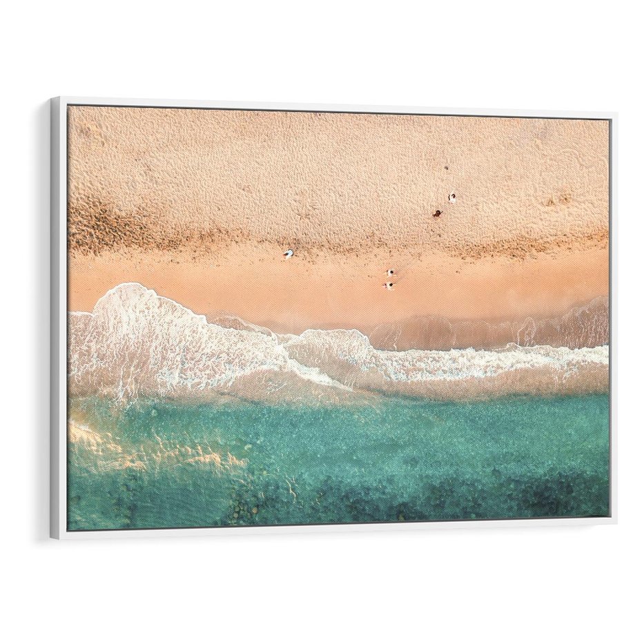 Obraz w ramie 70x50 - Oczy turkusu - fotografia, plaża - rama biała