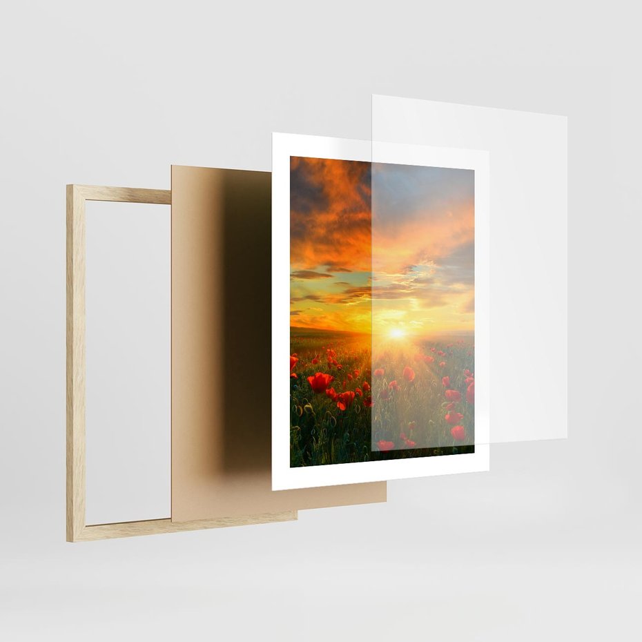 Plakat w ramie 40x50 - Magia zachodu słońca na łące z makami - łąka, zachód słońca - rama drewno