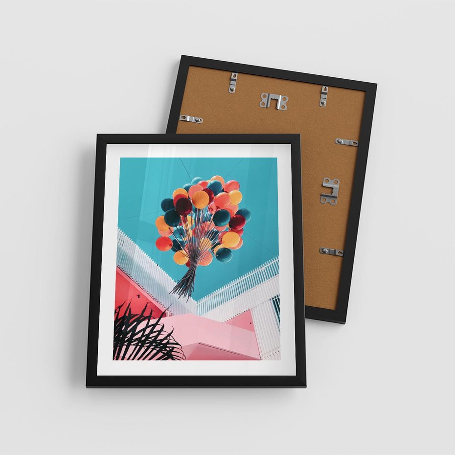 Plakat w ramie 40x50 - Kolorowe Balony Pod Niebem - kolorowe balony na tle niebieskiego nieba - rama czarna