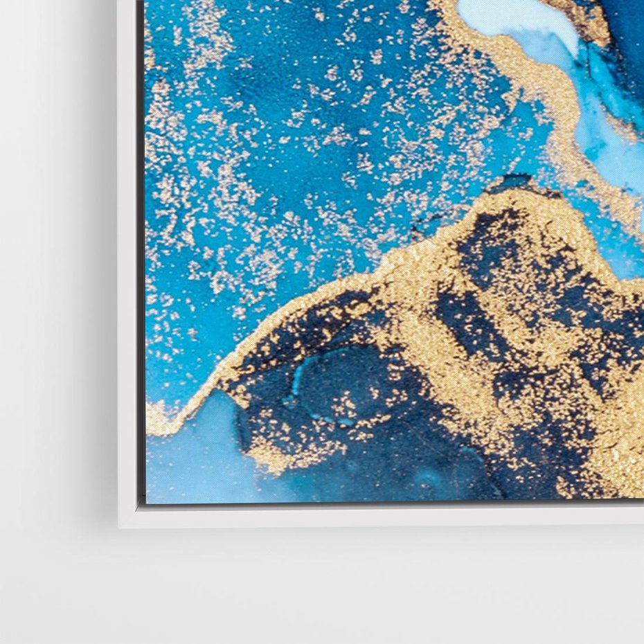 Obraz w ramie 70x50 - Elegancja i Wyrafinowanie - marmur, złoto - rama biała