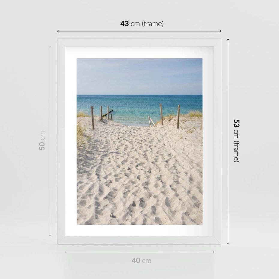 Plakat w ramie 40x50 - Harmonia plażowego morza - plaża, morze - rama biała