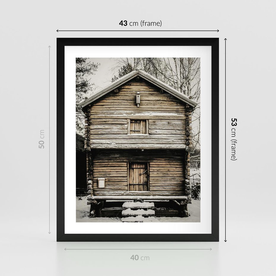 Plakat w ramie 40x50 - Stary Drewniany Dom w Śniegu - stary drewniany dom, zima - rama czarna