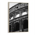 Obraz w ramie 70x100 - Koloseum w Czarnej Bieli - antyczna architektura, koloseum - rama drewno
