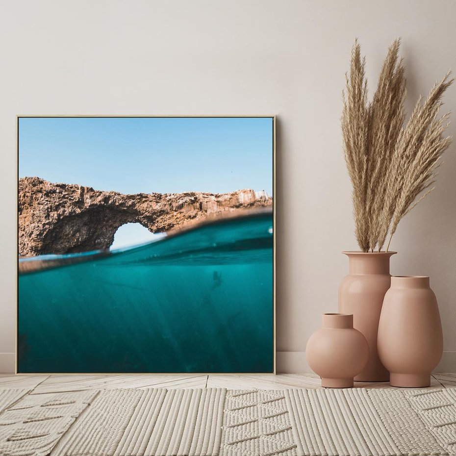 Obraz w ramie 50x50 - Tajemnicza Podwodna Kraina - fotografia, podwodna jaskinia - rama drewno