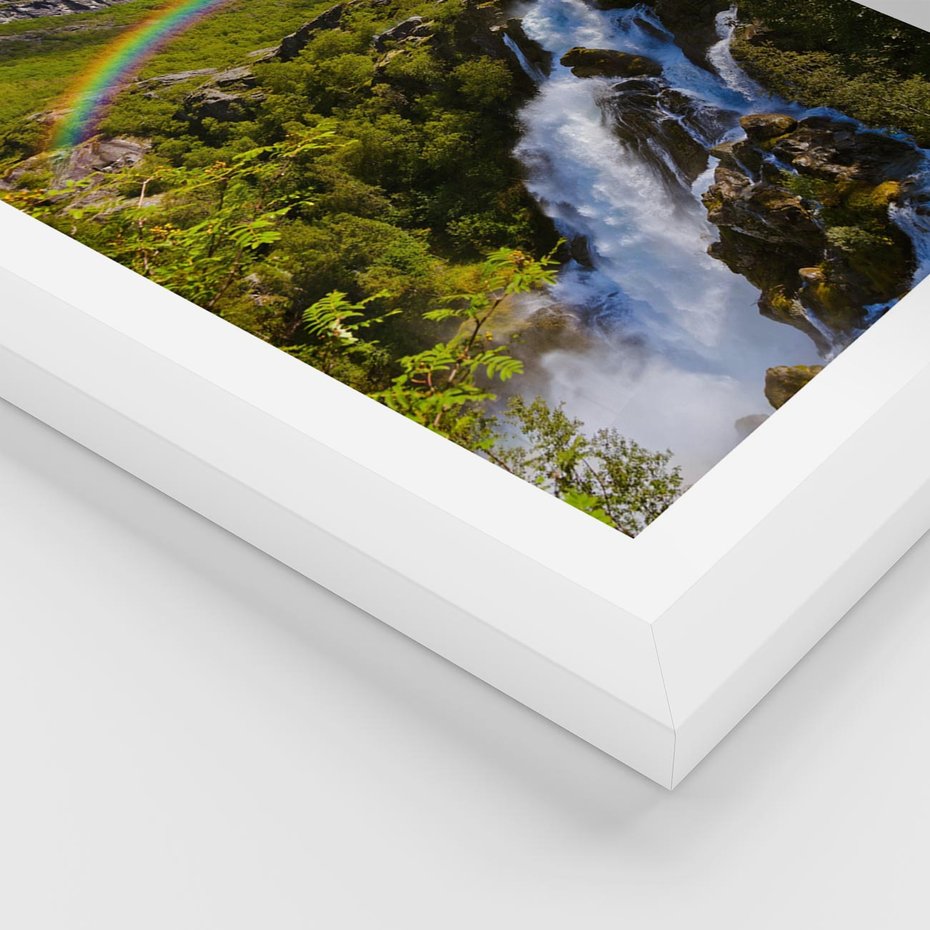Plakat w ramie 30x40 - Tęczowe góry - harmonia kolorów - tęcza, góry - rama biała