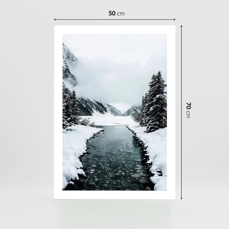 Plakat bez ramy 50x70 - Zimowa Przyroda: Rzeka, Góry i Śnieg - zima, rzeka