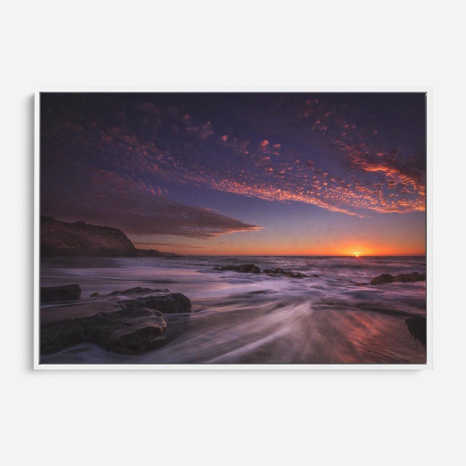 Obraz w ramie 120x80 - Spojrzenie w głąb duszy - zachód słońca, zmierzch - rama biała