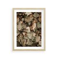 Plakat w ramie 30x40 - Magia Jesiennych Liści - liście, suche liście - rama drewno