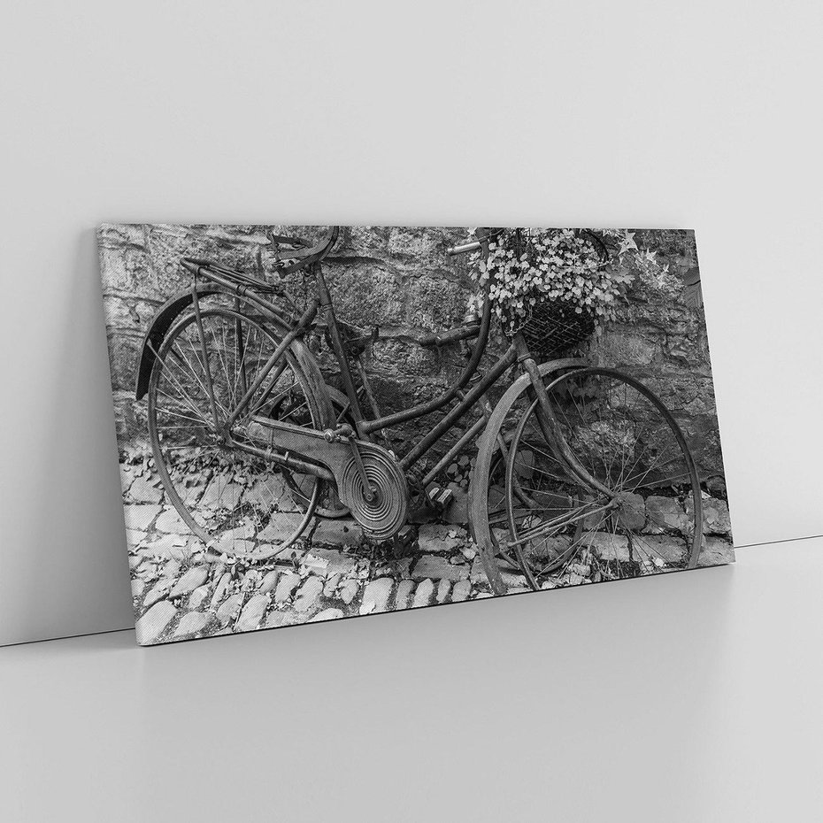 Obraz na płótnie 100x50 - Zapomniany Urok - czarno biała fotografia, stary rower oparty o mur