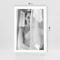 Plakat bez ramy 21x30 - Za Firanką - czarno białe zdjecie, piękny portret eterycznej kobiety
