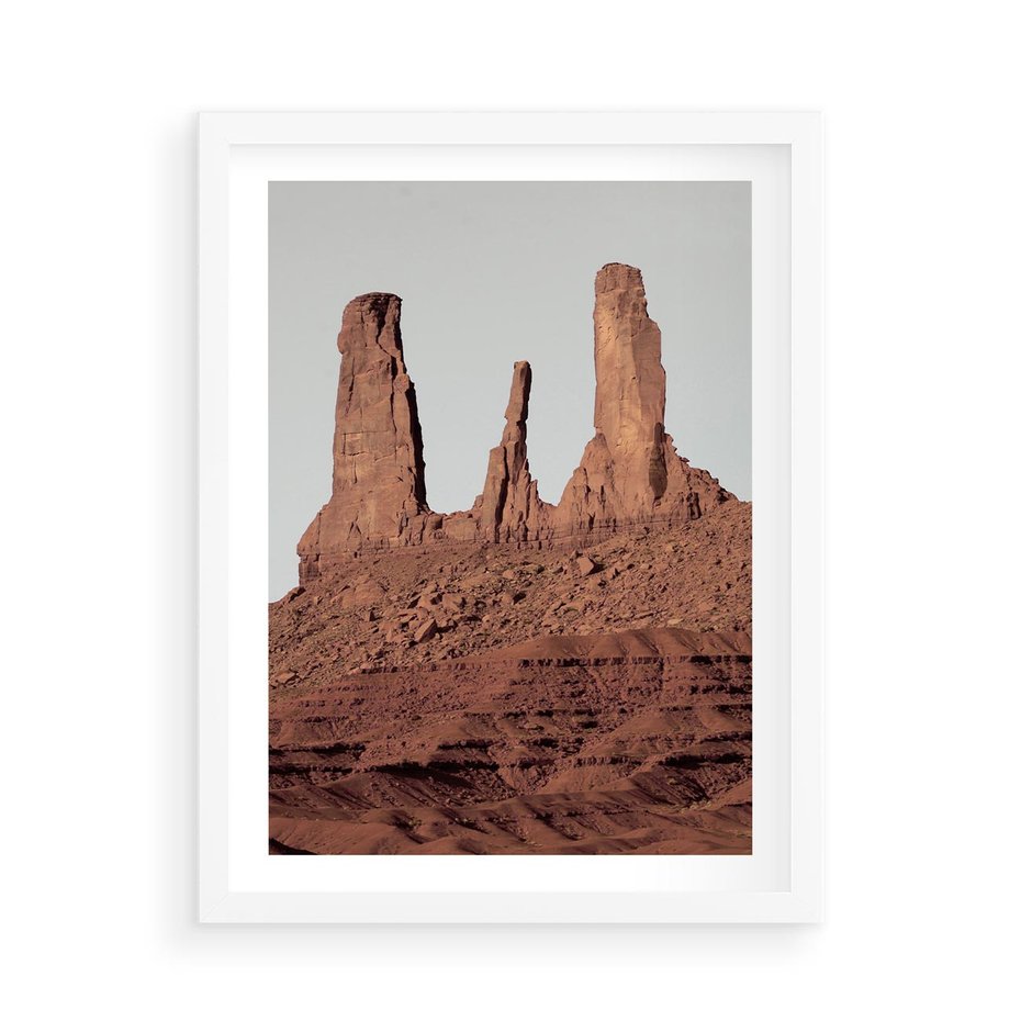 Plakat w ramie 50x70 - Surowość Pustyni - pustynia, kanion - rama biała