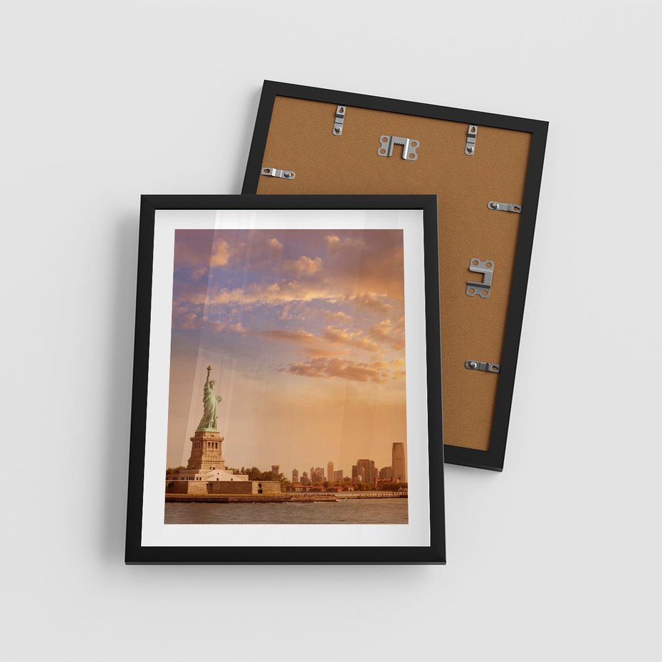 Plakat w ramie 40x50 - Statua wolności w Nowym Jorku - Nowy Jork, statua - rama czarna