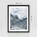 Plakat w ramie 40x50 - Góry Śnieżnej Krainy - góry, szczyty - rama czarna