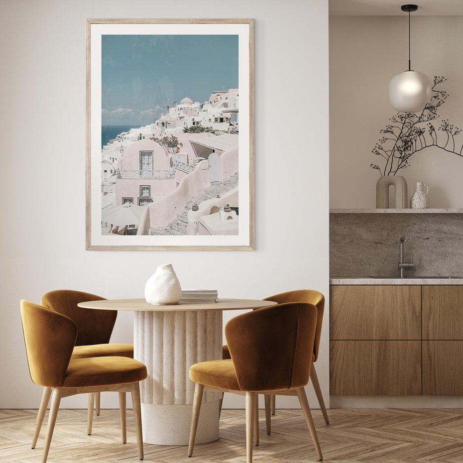 Plakat w ramie 30x40 - Śródziemnomorski Urok - zdjęcie Santorini, białe budynki - rama drewno