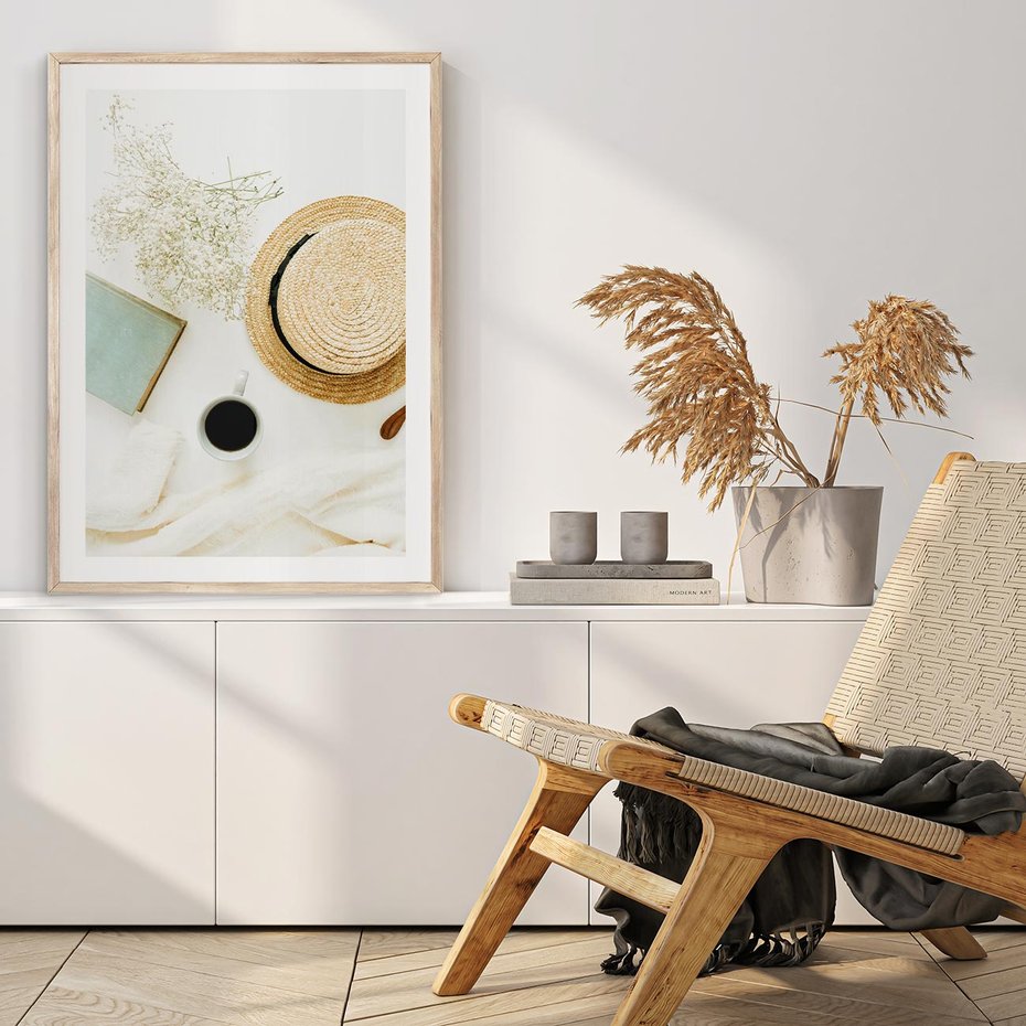 Plakat w ramie 40x50 - Boho Urok - kompozycja boho, slomkowy kapelusz - rama drewno