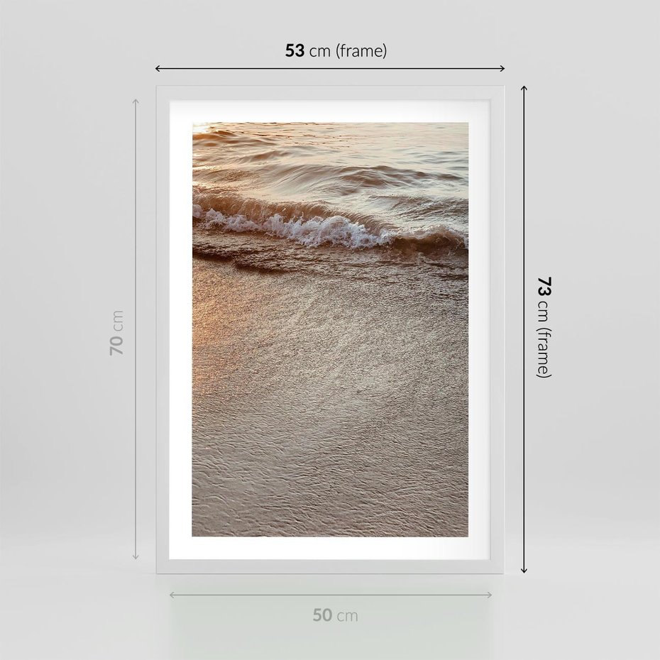 Plakat w ramie 50x70 - Spokój Morza: Fale na Plaży - fale, morze - rama biała