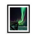 Plakat w ramie 40x50 - Zorza polarna w tajemniczej nocnej przestrzeni - zorza, polarna - rama czarna